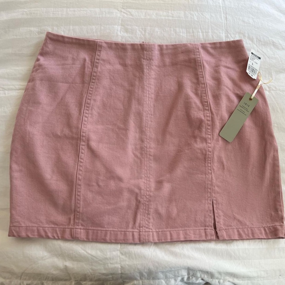 Pink skirt